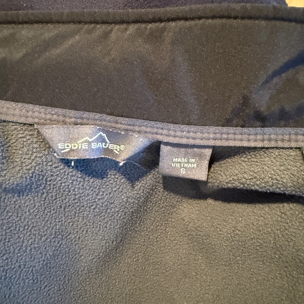 Traders @ MIT Jacket - Picture 3 of 3